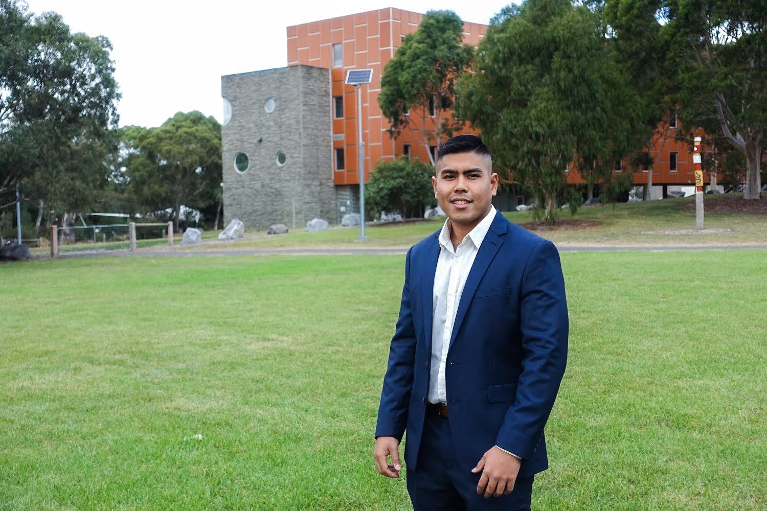 ภาพแนะนำตัวของที่ปรึกษาการเงินส่วนบุคคล